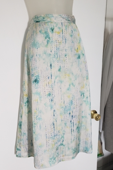 Ellie Mea sample skirt,water colours,silky,linned,pockets Sm - Picture 1 of 12